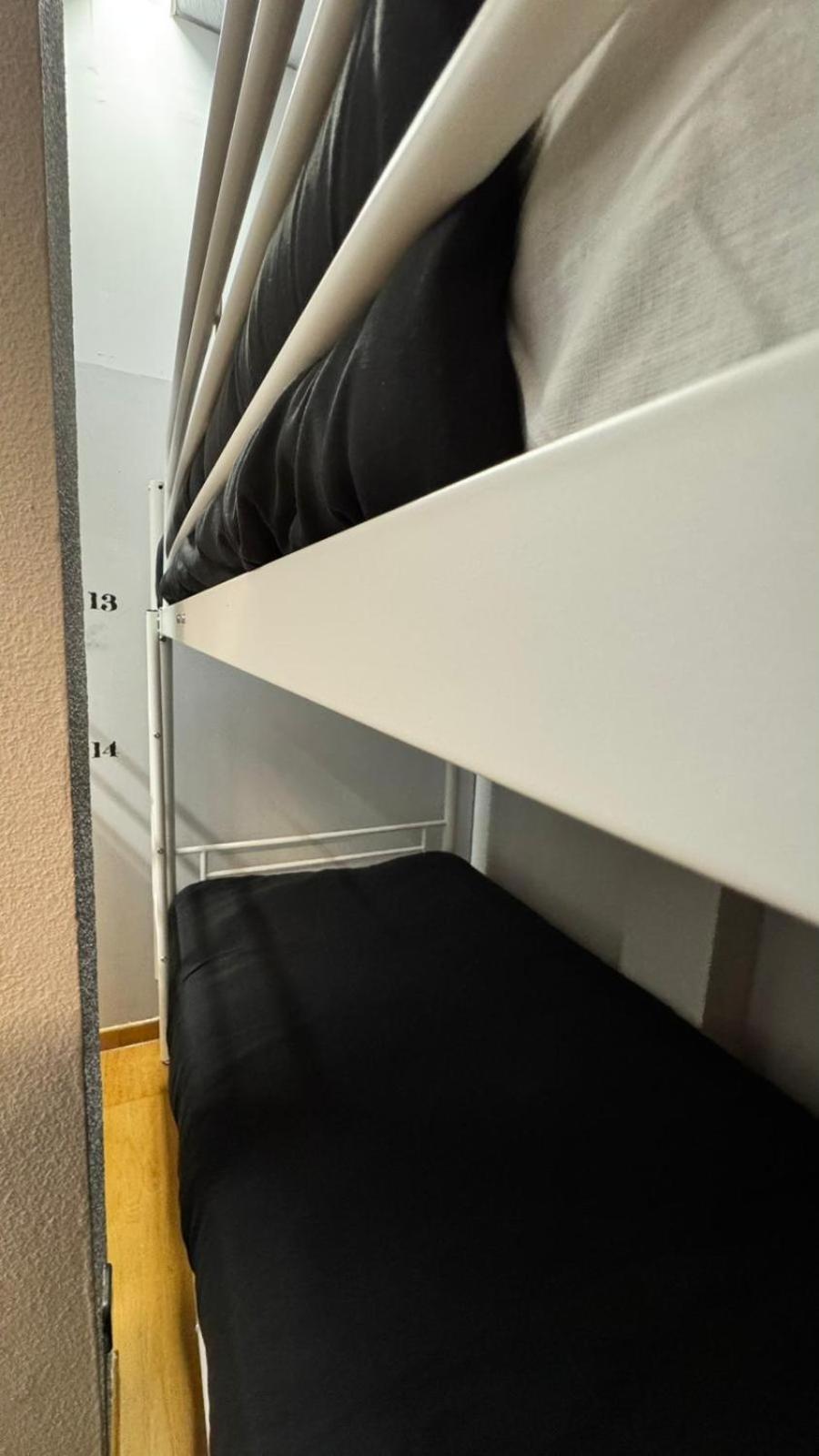 Hostel Puerta Del Angel Madrid Eksteriør bilde