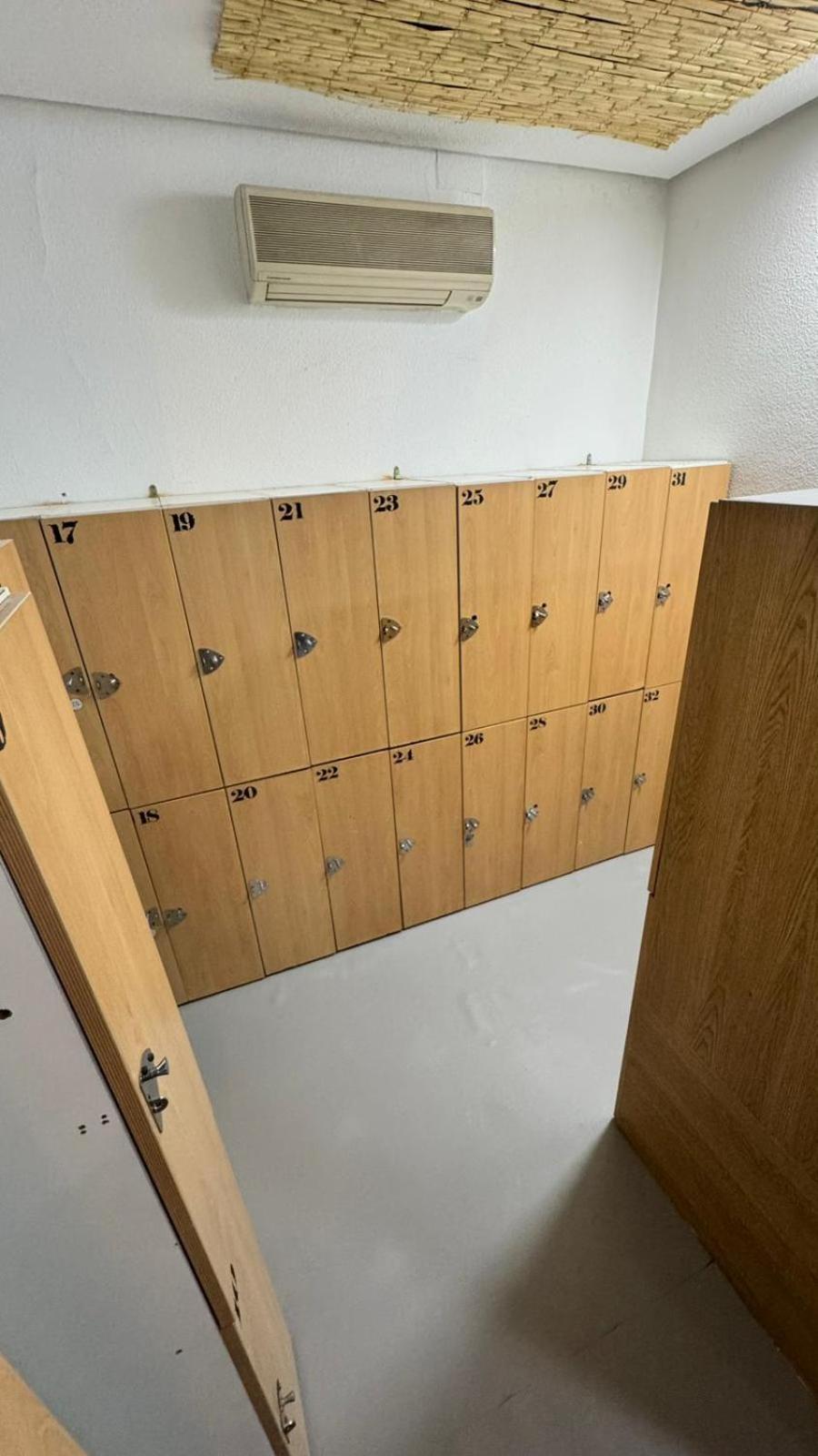 Hostel Puerta Del Angel Madrid Eksteriør bilde
