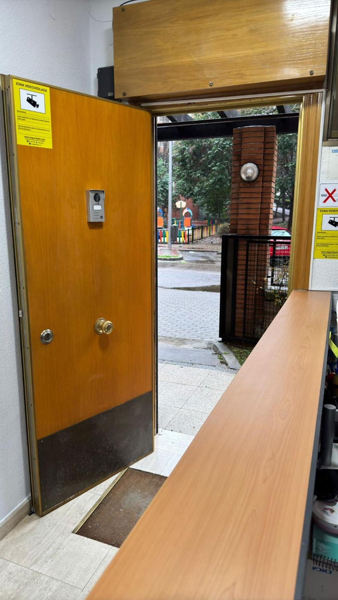 Hostel Puerta Del Angel Madrid Eksteriør bilde